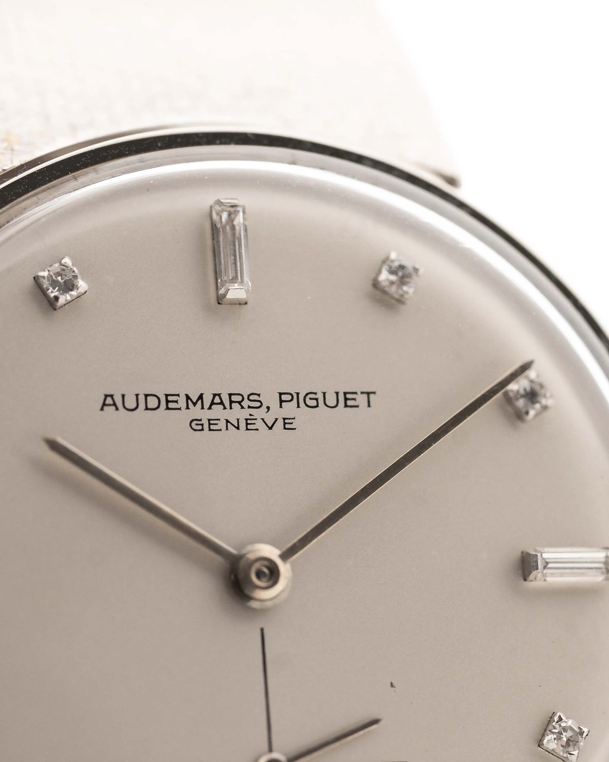 Audemars Piguet 5139BC 18k Diamond 1960s - Image 9