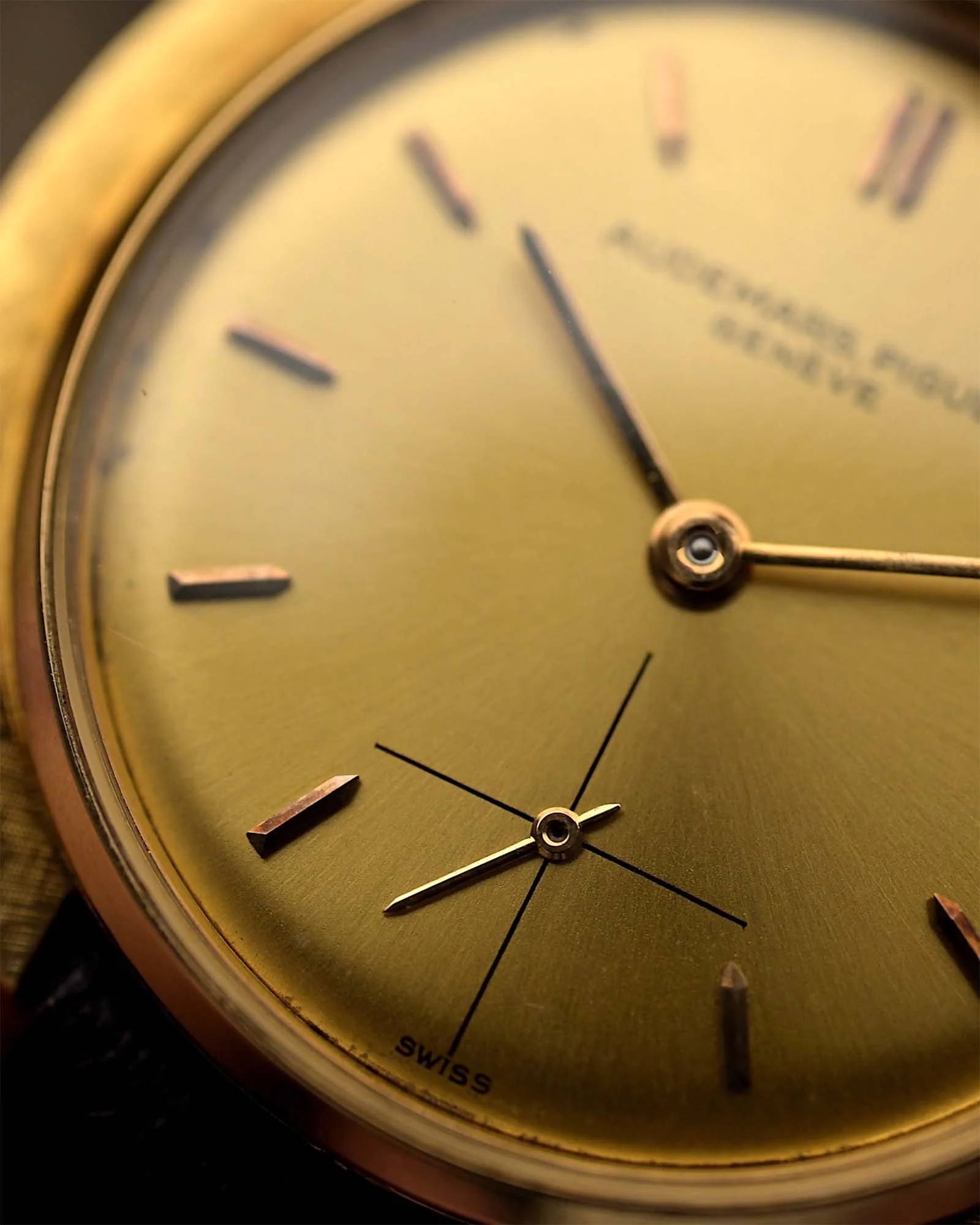 Audemars Piguet Disco Volante 18k 1960s - Image 5