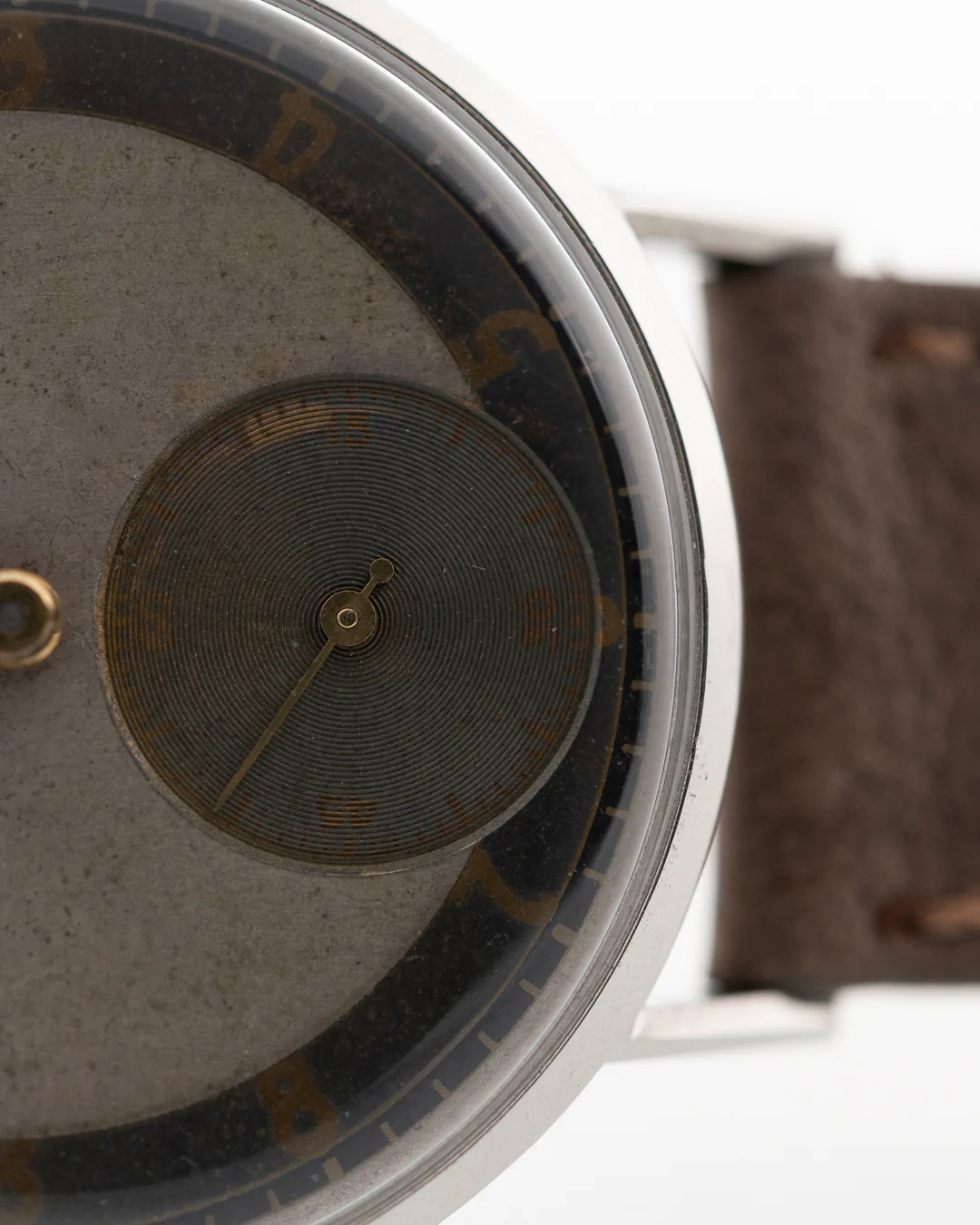 Omega two tone ghosted 1939 - Image 3