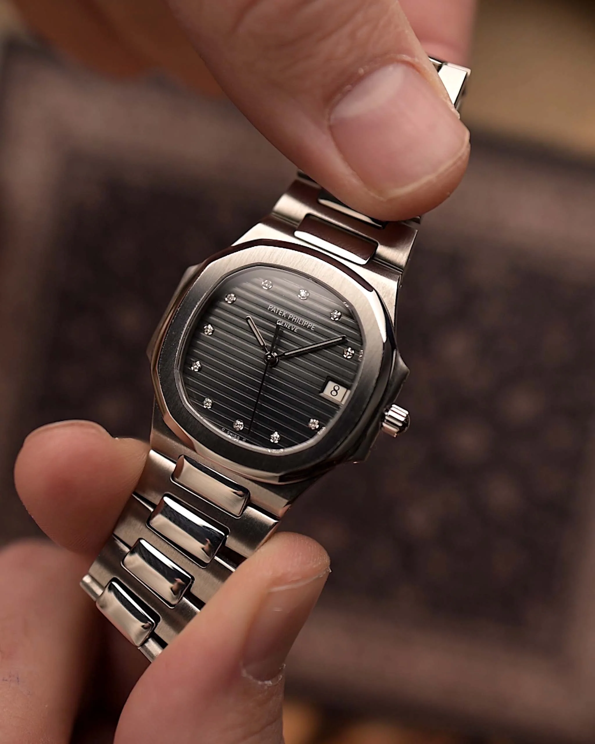 Patek Philippe 3900 Nautilus Diamond 1990s - Image 3