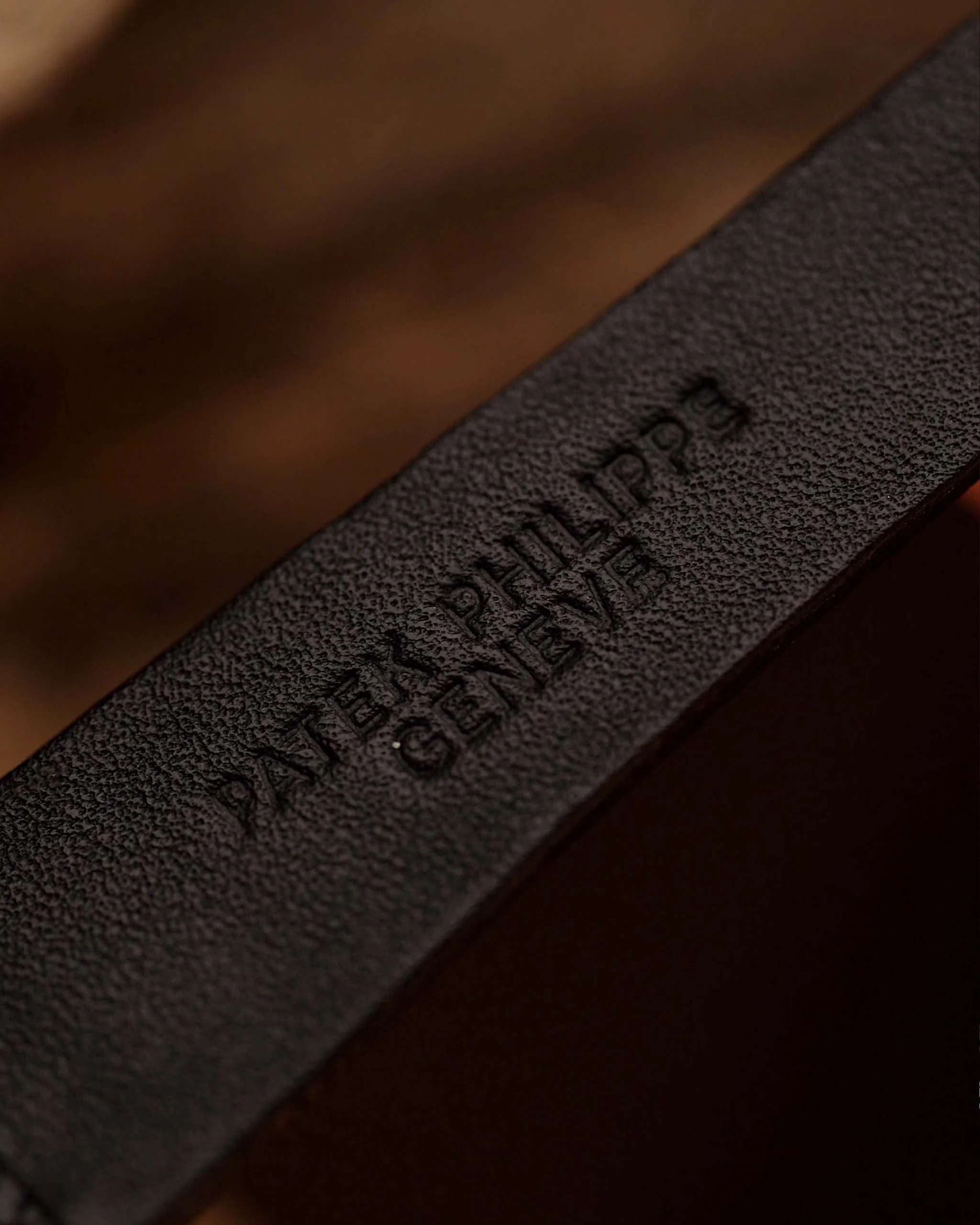 Patek Philippe Ellipse 3788 Date 18k 1980s - Image 8