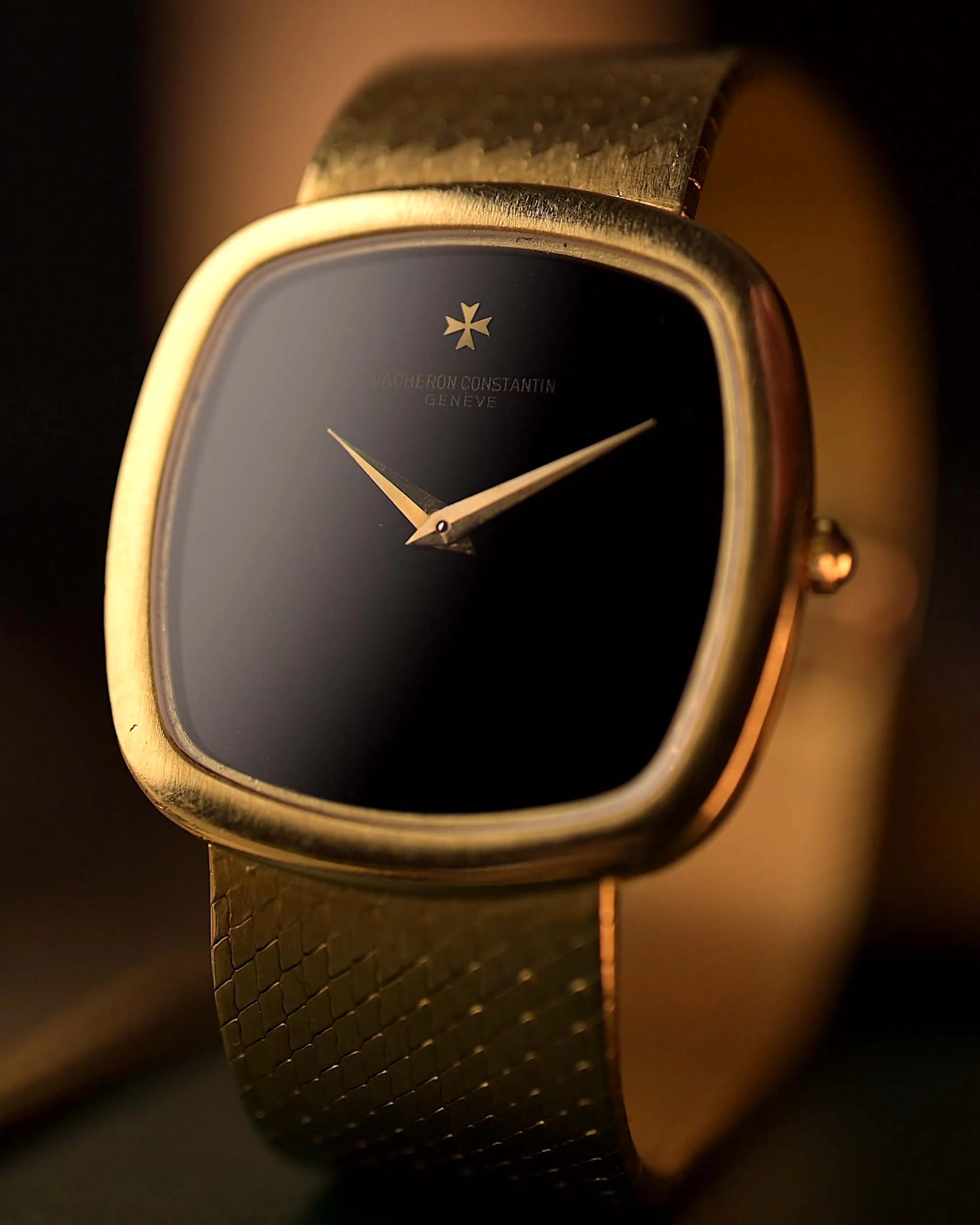 Vacheron Constantin 2099 Cushion 18k Onyx 1970s - Image 4